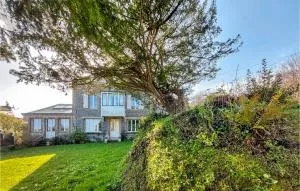 4 Bedroom Nice Home In Étretat - Le Tilleul