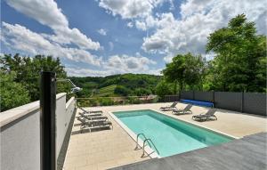 Lovely Home In Vinogradi Ludbreski