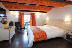 Hotels Logis Hotel Clair Matin : photos des chambres