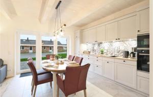 3 Bedroom Beautiful Home In Dagebüll