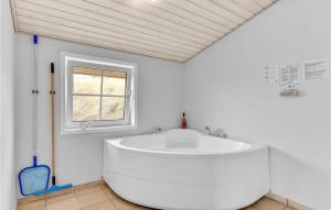 Lovely Home In Hvide Sande With Sauna