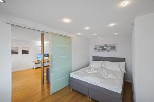 book2stay - Lakeview Apartment