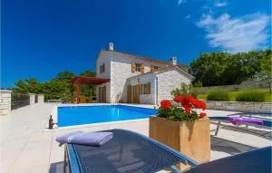 Villa Veronika - Trget