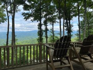 Sunset Ridge by Leatherwood Mountains Resort