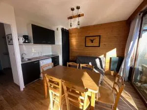 Au Bachat-Bouloud, appartement 3 pièces 6 personnes avec balcon plein Sud - Les Clavaux
