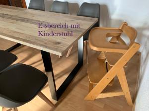 Burg Aue- Ferienwohnungen Erzglück - Familien - im Grünen - zentral