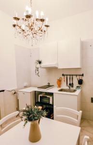 Golden Luxury Home - San Giovanni - 10 min to Basilica of San Giovanni - 25 min to Colosseum