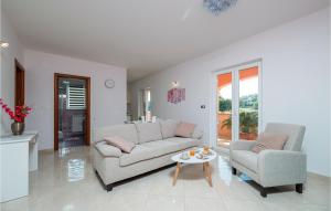 Awesome Apartment In Rovinj 
