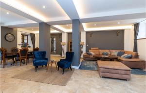 Gorgeous Home In Bribir With Wifi