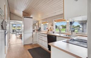 3 Bedroom Pet Friendly Home In Hjørring