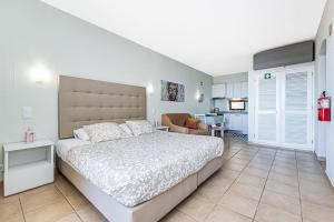 Studio avec vue mer et piscine Algarve Portugal