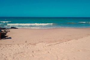 Paraiso frente ao mar, réplica grega Edificio Andros