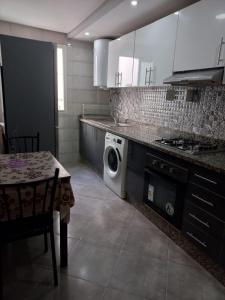 Suite moderne Familiale 4 Personnes - 2 SD - Centre Ville Kénitra