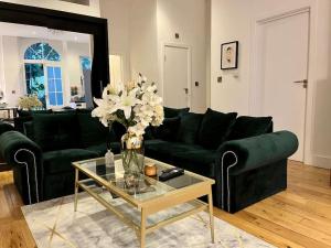 Enchanting 2BRGarden Flat