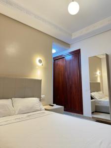 SUITOUISS - Agdal 3 - Appartement à 2 minutes de la gare de train TGV Rabat