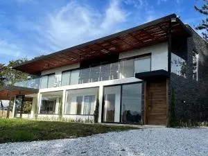 Serenity house Guatapé - La Pradera