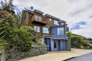 Wonderful on Woodlands - Family friendly home