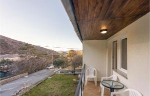 2 Bedroom Beautiful Apartment In Senj