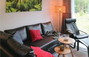 1 Bedroom Gorgeous Apartment In Graal Müritz