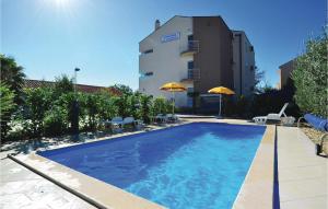 Stunning Apartment In Bibinje