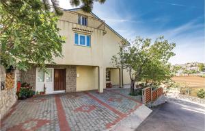 Lovely Apartment In Sveti Juraj