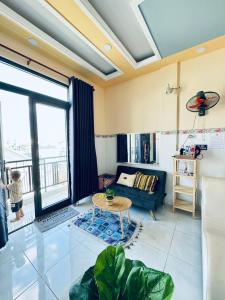 NHÀ NGHỈ THANH XUÂN- Có cho thuê xe máy và xuất hóa đơn