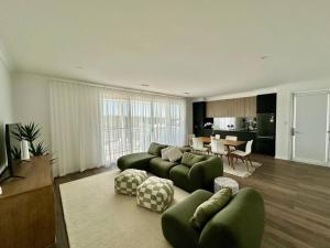 Aquila Beach Retreat