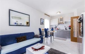 Gorgeous Home In Selce With Wifi 