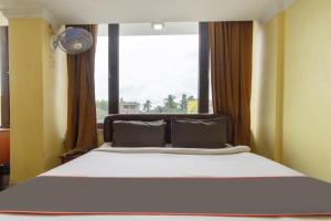 Super Collection O Raj Darbar Near City Centre