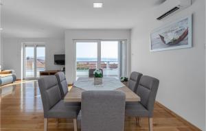 Awesome Apartment In Crikvenica