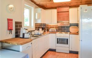 3 Bedroom Awesome Home In Mariefred