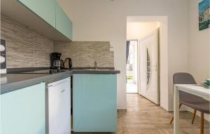 Nice Apartment In Vir With Wifi