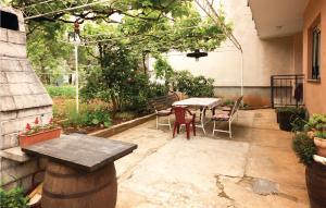 Awesome Apartment In Fazana With Kitchen 