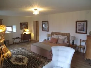 Charmante maison d'hôtes avec salle de sport et repas maison - FR-1-582-507 - Venteuges