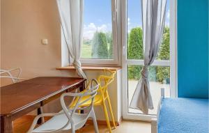 Lovely Home In Zastan With Wifi