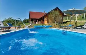 Beautiful Home In Radakovo With Sauna - Letovčan Tomaševečki