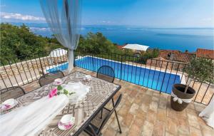 Lovely Home In Moscenicka Draga 
