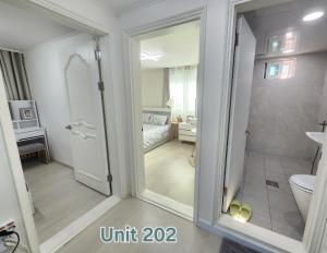 Căn Hộ 2 Phòng Ngủ (Two-Bedroom Apartment)