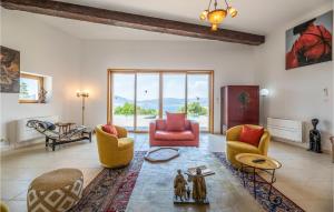 Lovely Home In Porticcio