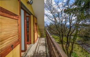 3 Bedroom Stunning Home In Ponzone