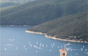 Two-Bedroom Apartment In Rabac