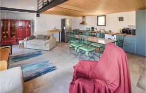 Beautiful Home In Mollans-Sur-Ouvèze