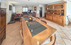 Lovely Home In Agde With Wifi