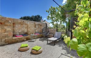 Gorgeous Home In Krnica With Wifi 