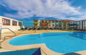 One-Bedroom Apartment In Okrug Gornji