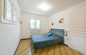 Appartements Nice Apartment In Vallon Pont Darc : photos des chambres