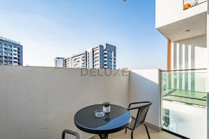 Calming Studio Apartment at Azizi Riviera 4, Al Merkadh by Deluxe Holiday Homes