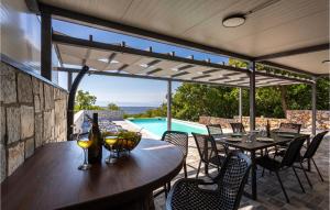 Nice Home In Smrika With Kitchen