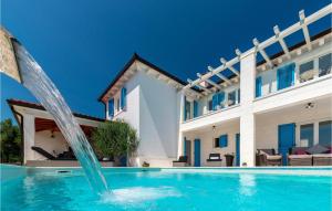 Beautiful Home In Viskovici