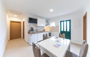 Stunning Apartment In Kastel Stari